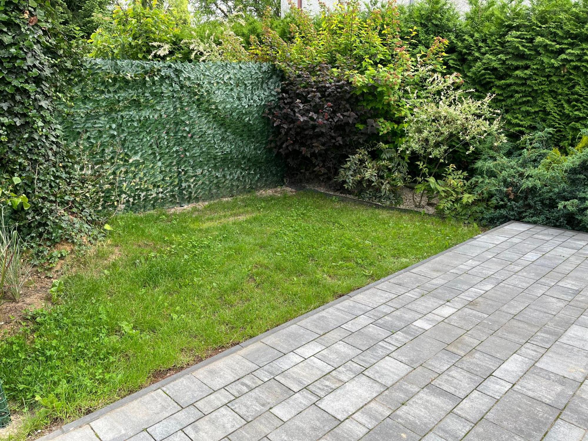 Apartament Ogrodowy Apartment Miechów Екстериор снимка