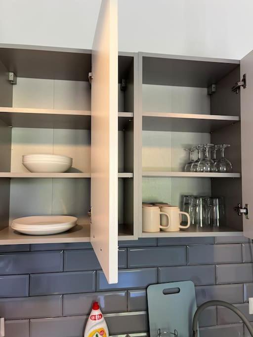 Apartament Ogrodowy Apartment Miechów Екстериор снимка